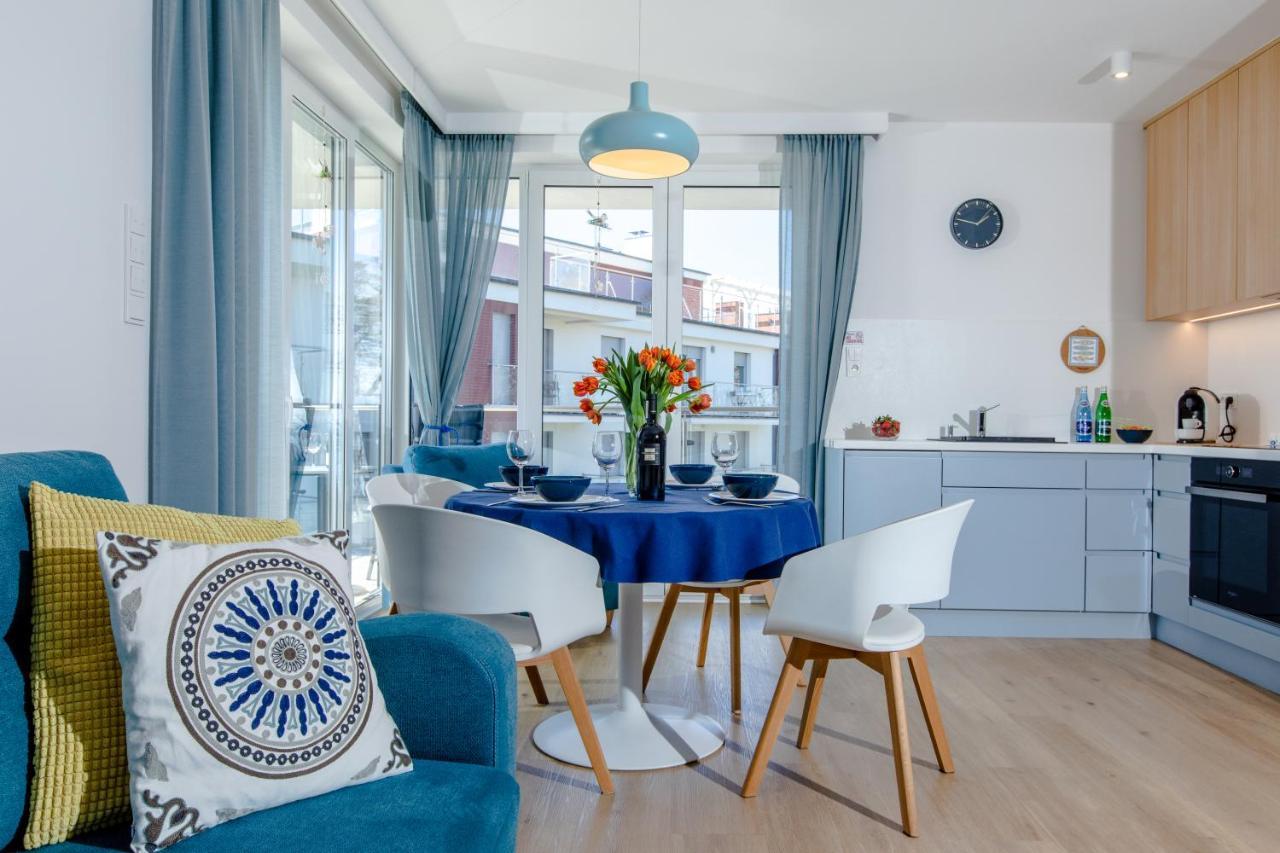 Apartament Z Basenem "Przy Morzu" Rewal Esterno foto