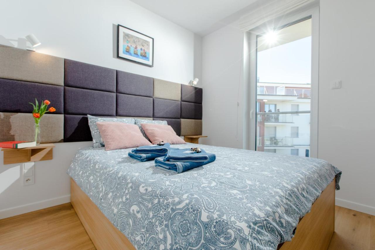 Apartament Z Basenem "Przy Morzu" Rewal Esterno foto